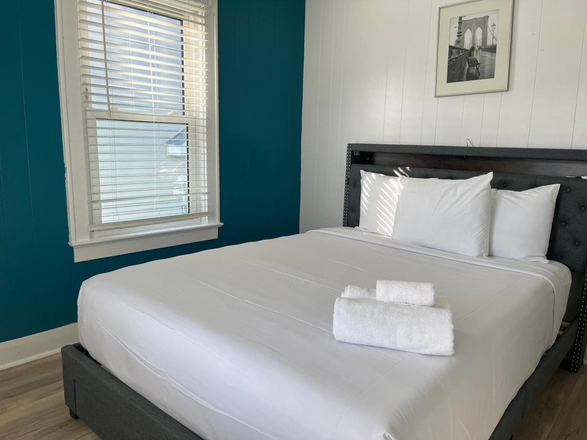 The Vibes Hotel, Trademark Collection By Wyndham Wildwood Exterior photo